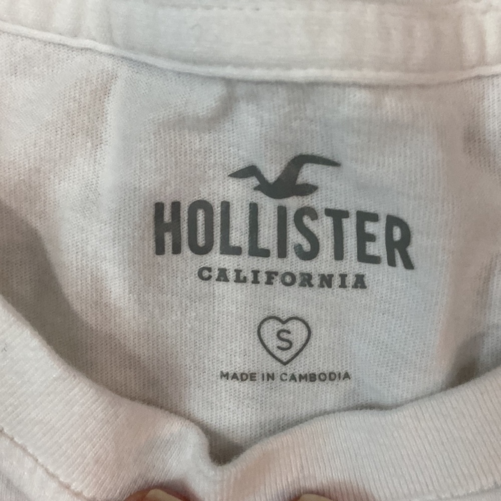 Hollister Tee - Picture 2 of 3